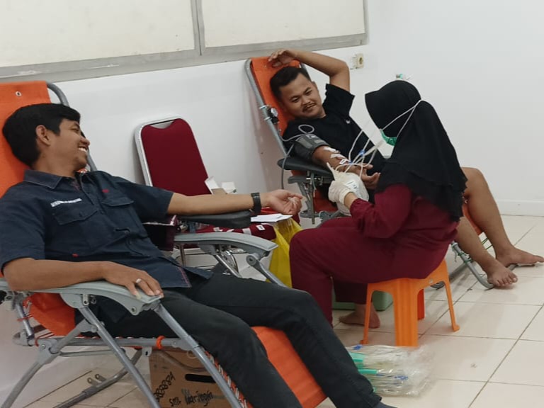 Aksi Donor Darah SP.PKS-P Peringati Hari Pahlawan